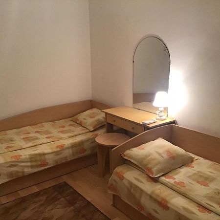 נסבר Aurora Guest House מראה חיצוני תמונה