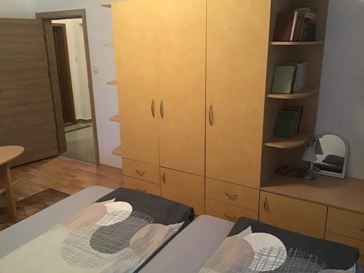 נסבר Aurora Guest House מראה חיצוני תמונה