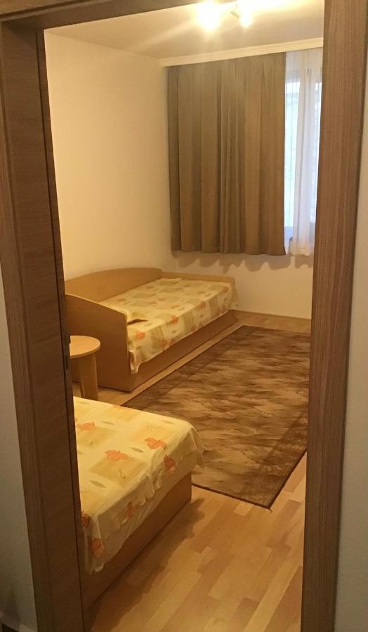 נסבר Aurora Guest House מראה חיצוני תמונה