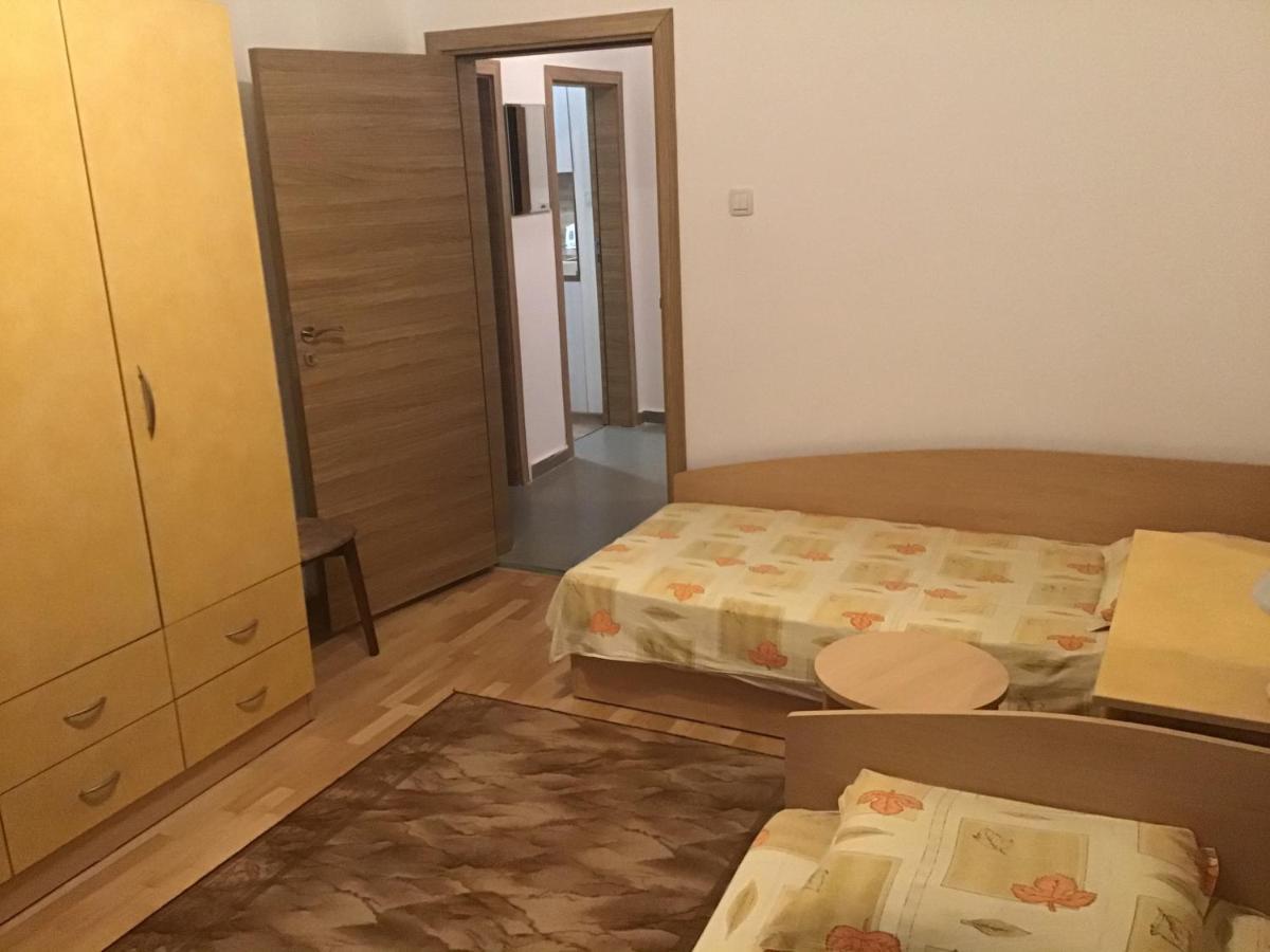נסבר Aurora Guest House מראה חיצוני תמונה