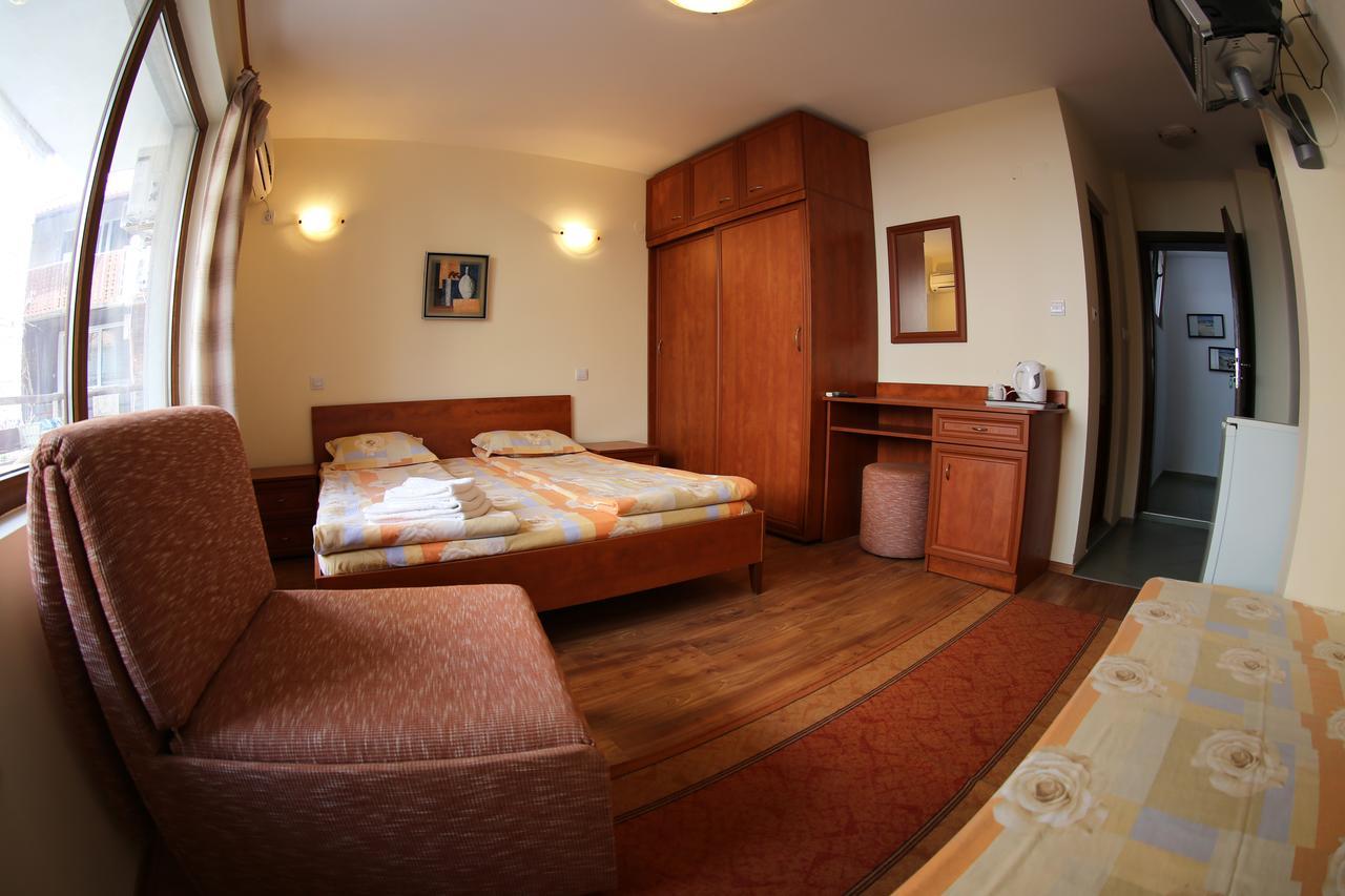 נסבר Aurora Guest House מראה חיצוני תמונה